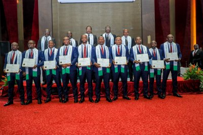 Développement du Plan: Prestation de serment de 10 Géomètres-Experts de Côte d'Ivoire