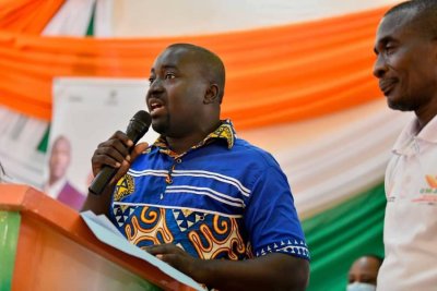 Développement: la jeunesse de Bongouanou expose ses difficultés au ministre Touré Mamadou