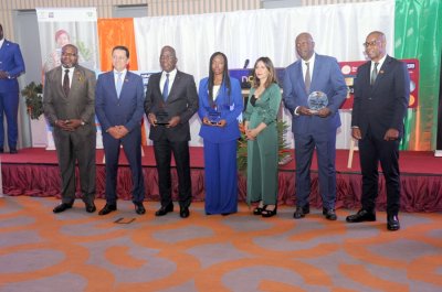 Digitalisations des flux financiers : le Trésor public lance des cartes prépayées pour faciliter les paiements des bourses des étudiants