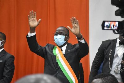 Fake news : la révolution numérique mérite un encadrement (Président Sénat)