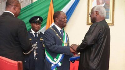 Distinction: Le Président Ouattara fait Grand commandeur dans l’ordre national de Sierra Leone