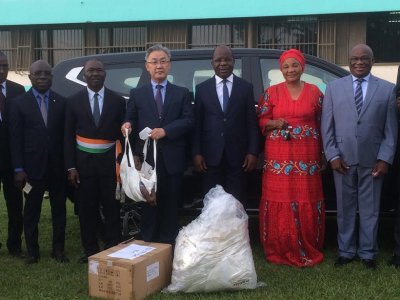 Don de 1500 pèse-bébés de la Corée du Sud pour améliorer le système de santé