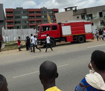 Côte d'Ivoire/Drame: effondrement d'un immeuble R+2 à Cocody-Riviera-Palmeraie, les opérations de secours en cours (Pompiers)