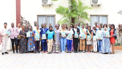 Droit des enfants : Des membres du Parlement des Enfants de Côte d'Ivoire formés au processus de plaidoyer par le ministère de la Femme, de la Famille et de l'Enfant avec l'UNICEF
