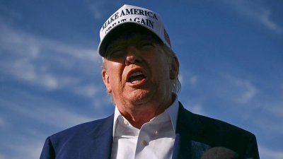 Trump qualifie Poutine de 