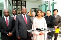 Ebola: Les Nations unies évoquent l’utilisation de nouveaux couloirs humanitaires