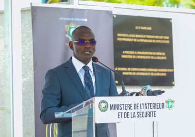 Échanges de vœux 2024 : le ministre Vagondo Diomandé félicite ses collaborateurs pour leur esprit de cohésion et leur engagement au travail