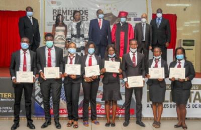 RUSTA célèbre ses deux premiers Docteurs et les diplômés de 2020