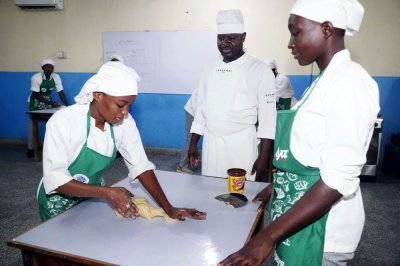  École de la Deuxième Chance : un recrutement pour la formation-insertion de 250 jeunes dans les métiers d’aide à la personne lancé