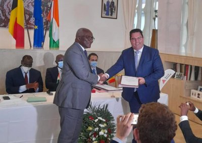 Économie: les ports de San pedro et d’Anvers renouvellent leur partenariat