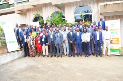 Secteur Education/Formation : la validation des postes-type identifiés pour l’élaboration des référentiels des emplois et des compétences (REC) au centre d'un atelier