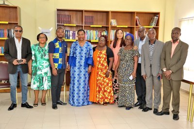 Éducation: une bibliothèque inaugurée à Abidjan en hommage à feu Jean-Felicien Banny, le fils de l'ex-Premier ministre ivoirien 