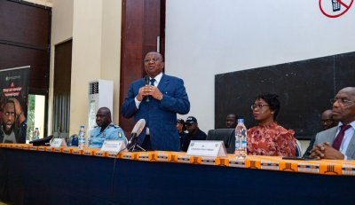 En Ligne Tous Responsables : session de sensibilisation à l'utilisation responsable des médias sociaux à l'Ecole de Police d'Abidjan