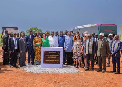 Énergie : Le Premier Ministre Beugré Mambé inaugure la phase 1 de la Centrale solaire photovoltaïque de Boundiali