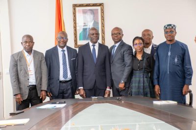 Enseignement supérieur et Recherche scientifique : le ministre Adama Diawara encourage ses lauréats du Prix National d’excellence 2025 à demeurer au sommet