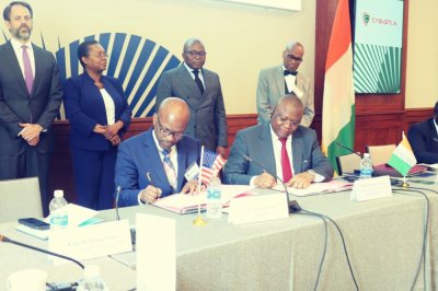 États-Unis : le ministre Amadou Coulibaly signe deux mémorandums d’entente pour la création d'une cité administrative du numérique et la création d'un data center en Côte d'Ivoire