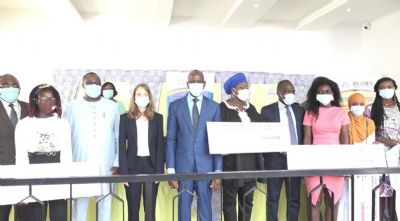 Côte d’Ivoire: 22 étudiantes en Sciences, Technologies, Ingénierie et Mathématiques des Universités Publiques distinguées pour leur mérite