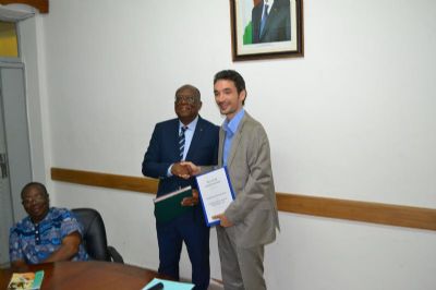 Grand-Bassam / Emplois jeunes: Ezaley signe une convention avec l’Irc