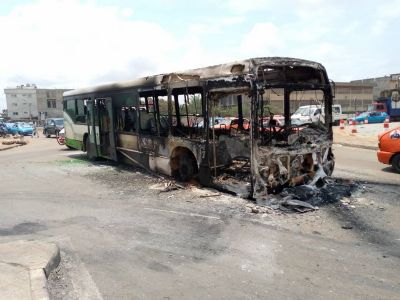 Suite à des actes de vandalisme sur ses bus, la SOTRA annonce la suspension de sa desserte à Yopougon