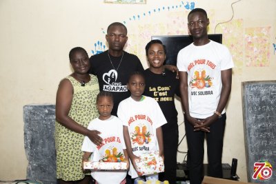 Fête de Noël : SOLIBRA offre des présents à des familles 