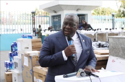 Filières riz et maïs : le ministre Kobenan Kouassi Adjoumani annonce la distribution de plusieurs milliers de tonnes d’intrants et de semences améliorées