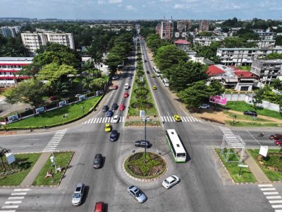Finances : l'agence Moody's rehausse la notation de crédit de la Côte d'Ivoire, de Ba3 à Ba2 avec perspective stable