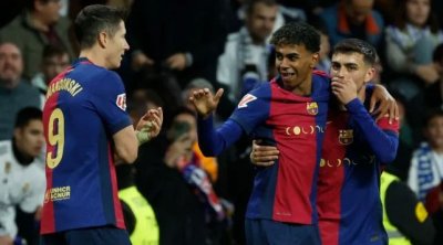 Football/ La Liga: Large victoire du FC Barcelone face au Réal Madrid ( 4-0)