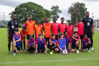 Football : l’Atlético de Madrid partage son savoir-faire avec les éducateurs et les jeunes à Abidjan