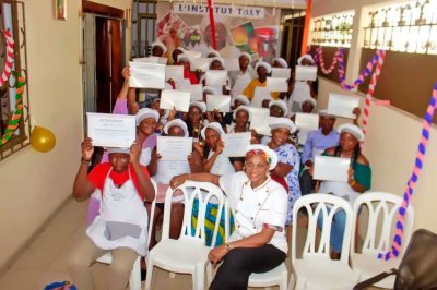 Formation qualifiante : près de quarante chefs pâtissiers formés ont reçu leur diplôme
