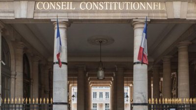 France: le Conseil constitutionnel censure l'interdiction des réseaux sociaux au moins de 15 ans