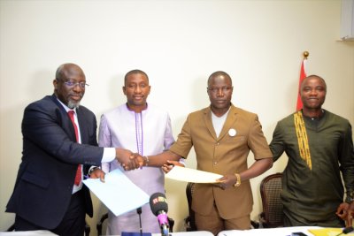 Gestion des frontières: la Côte d'Ivoire et la Guinée renforcent leur liens de coopération