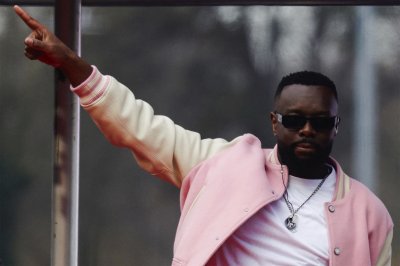 Gims rattrapé par la justice: le roi de la chanson francophone en garde à vue en France