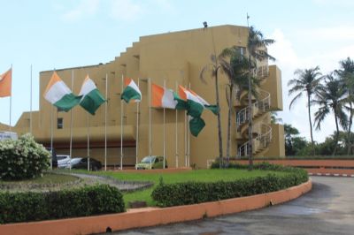 Golf hôtel d’Abidjan: les agents suspendent leur grève pour les pourparlers