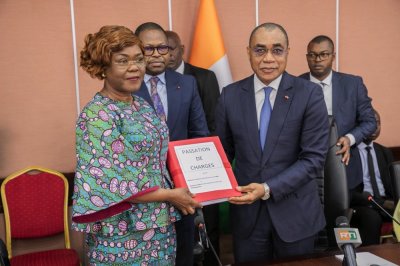 Gouvernement Beugré Mambé : passation de charges entre les ministres Adama Coulibaly et Nialé Kaba