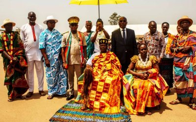 Guémon / Invité par les Kôdè :  René Nétro et les Baoulé célèbrent la fraternité