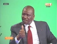 Tentatives de déstabilisation du pays par Aboisso :   Hamed Bakayoko aux populations de Krindjabo : “C’est le développement de votre région qui est en jeu”