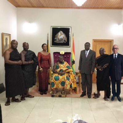 Levée de deuil de la mère du roi des Ashanti du Ghana - Le président Bédié dépêche une délégation à Kumassi