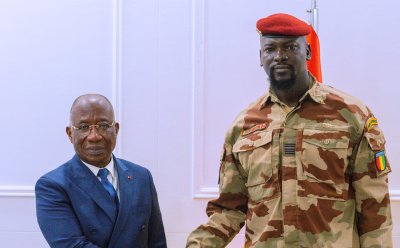 Incendie à Conakry: la Côte d’Ivoire apporte une aide financière de 500 millions de francs CFA et un appui humain, matériel et logistique à la Guinée