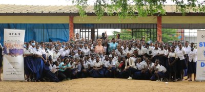 Inclusion numérique des jeunes filles en Côte d’Ivoire : Bolloré Transport & logistics accompagne l'ONG DYNEXAFRICA