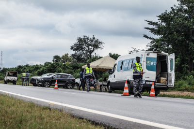 Indépendance 2025 : les unités mobiles du barrage intelligent assurent la sécurité routière
