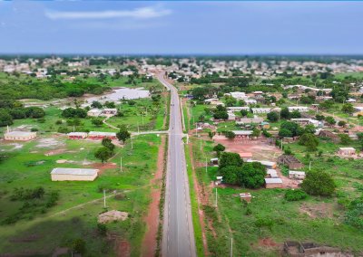 Infrastructures routières et de transport: des centaines de kilomètres de routes construites dans le District autonome du Zanzan entre 2011 et 2025