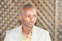 Le Président de la Renaissance, Ghislain Lahore parle aux militants du PDCI