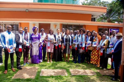  Journalisme culturel en Côte d’Ivoire: le nouveau bureau de l’UJOCCI investi