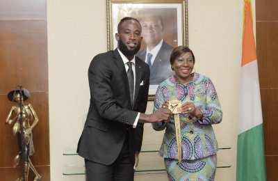 Kandia Camara exprime la fierté de la Côte d'Ivoire à Cissé Cheick après sa médaille d'or en Azerbaidjan