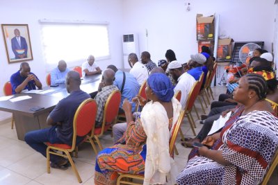 Koumassi : les autorités municipales échangent avec les déguerpis du quartier Houphouët-Boigny