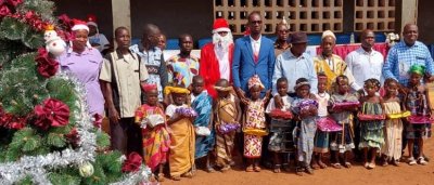 La Jeune chambre Éléphant Duékoué offre des cadeaux de noël à 106 enfants en difficulté et cinq familles démunies