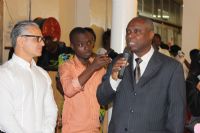 Sensibilisation à l’utilisation de sacs biodégradables – Le MESUDD et les Groupes PROSUMA et SOCOCE lancent l’opération « Caisses vertes »