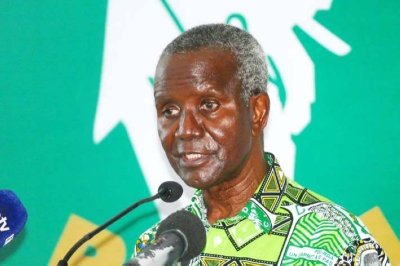 Décès à Paris de l’ancien ministre ivoirien Ezan Akélé