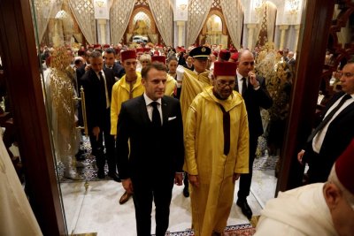 Au Maroc, Macron afiche un soutien appuyé sur le Sahara mais appelle à plus de 