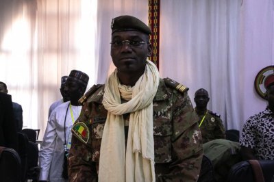 Mali : le ministre de la Défense tué, l'armée poursuit les combats contre les jihadistes et séparatistes touareg